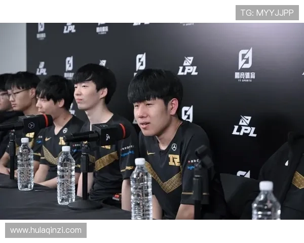 英雄联盟专题深入解析RNG团队协作的成功秘诀与战术配合